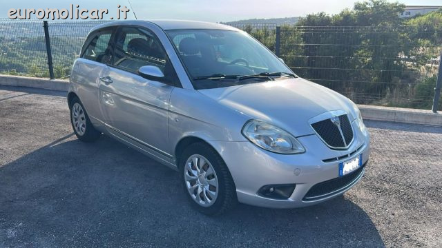 LANCIA Ypsilon usata, con ABS