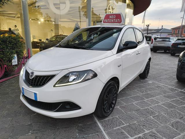 LANCIA Ypsilon usata, con ABS