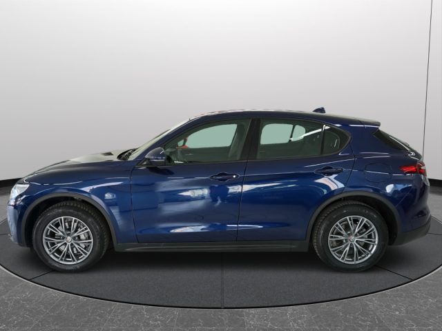 ALFA ROMEO Stelvio usata, con Leve al volante