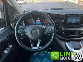 MERCEDES-BENZ V 220 usata, con Sedili riscaldati