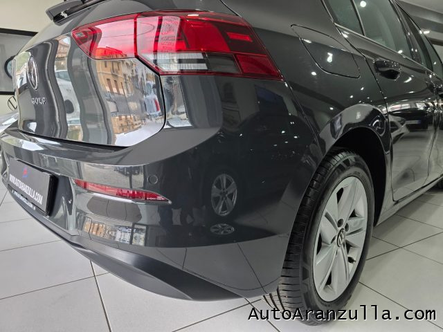 VOLKSWAGEN Golf usata, con Bracciolo