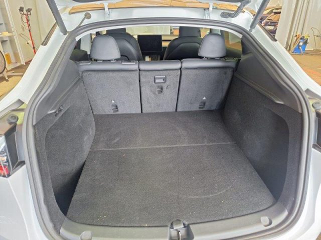 TESLA Model Y usata, con Autoradio