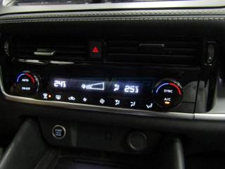 NISSAN Qashqai usata, con Luci diurne LED