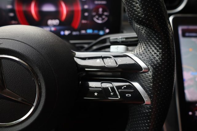 MERCEDES-BENZ C 200 usata, con Autoradio digitale