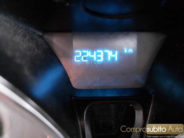 FORD EcoSport usata, con Bluetooth