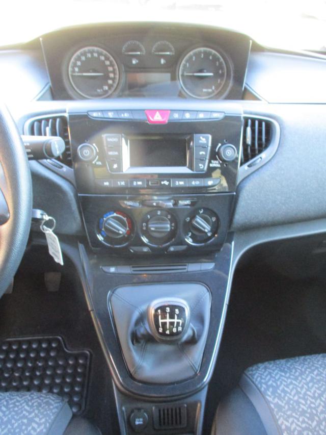 LANCIA Ypsilon usata, con Volante multifunzione