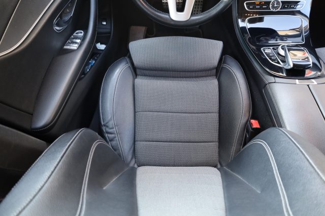 MERCEDES-BENZ E 220 usata, con Interni in pelle