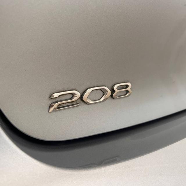 PEUGEOT 208 usata, con Sensore di luce