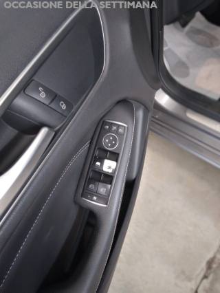 MERCEDES-BENZ B 180 usata, con Servosterzo