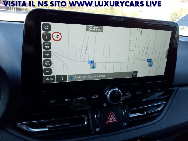 HYUNDAI i30 usata, con Sedile posteriore sdoppiato