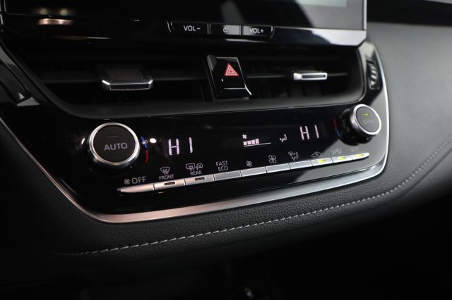 TOYOTA Corolla usata 11