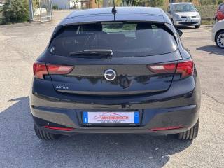 OPEL Astra usata, con Airbag Passeggero