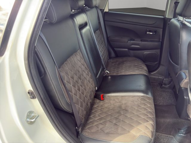 MITSUBISHI ASX usata, con Sensore di luce