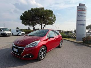 PEUGEOT 208 1° serie PureTech 82 5 porte Allure