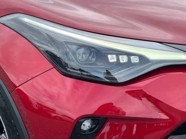 TOYOTA C-HR usata, con Alzacristalli elettrici