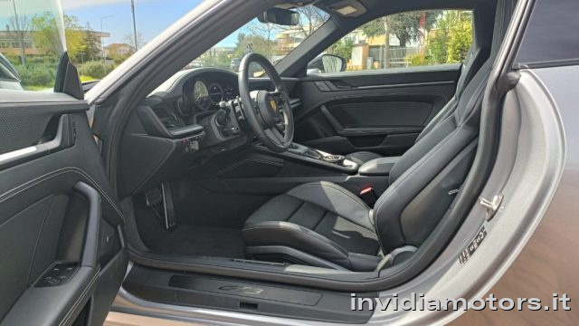 PORSCHE 992 usata, con Cerchi in lega