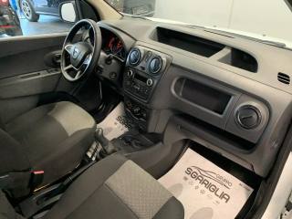 DACIA Dokker usata, con USB