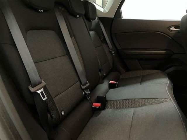 RENAULT Captur usata 11