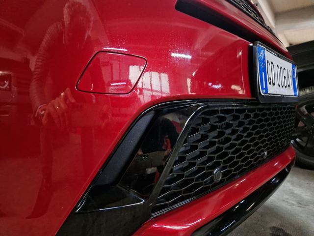 LAND ROVER Discovery Sport usata, con Vivavoce