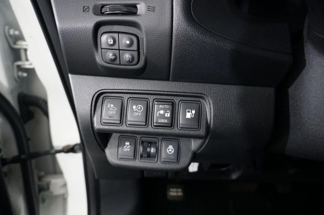 NISSAN Leaf usata, con Volante in pelle