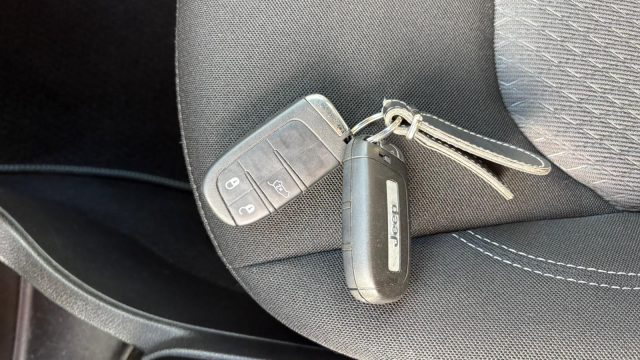 JEEP Renegade usata 23