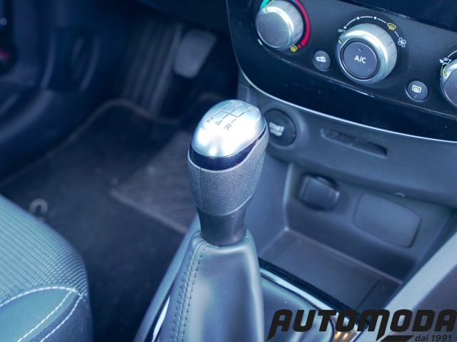 RENAULT Clio usata, con Autoradio digitale