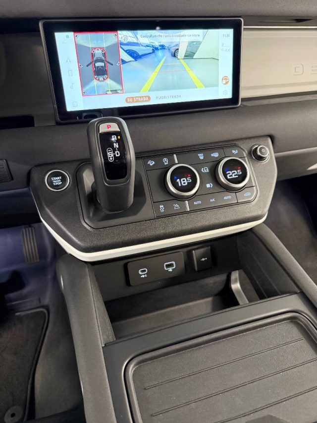 LAND ROVER Defender usata, con Cruise Control