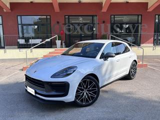 PORSCHE Macan 2.0 T