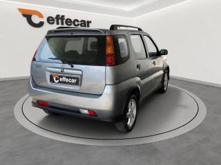 SUZUKI Ignis usata, con Cerchi in lega