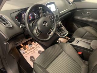 RENAULT Grand Scenic usata, con Autoradio digitale