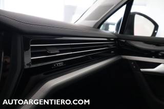 VOLKSWAGEN Touareg usata, con Controllo trazione