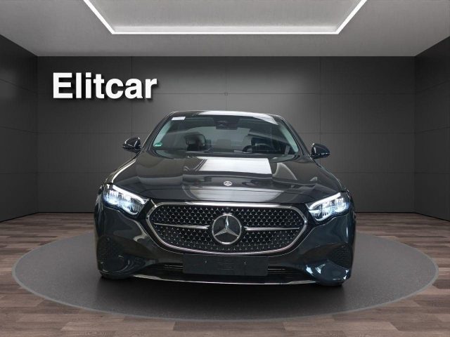 MERCEDES-BENZ E 220 usata, con Airbag Passeggero