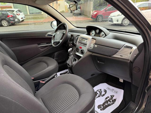 LANCIA Ypsilon usata 12