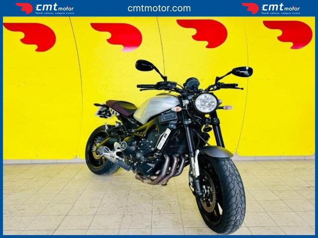 YAMAHA XSR 900 usata 1