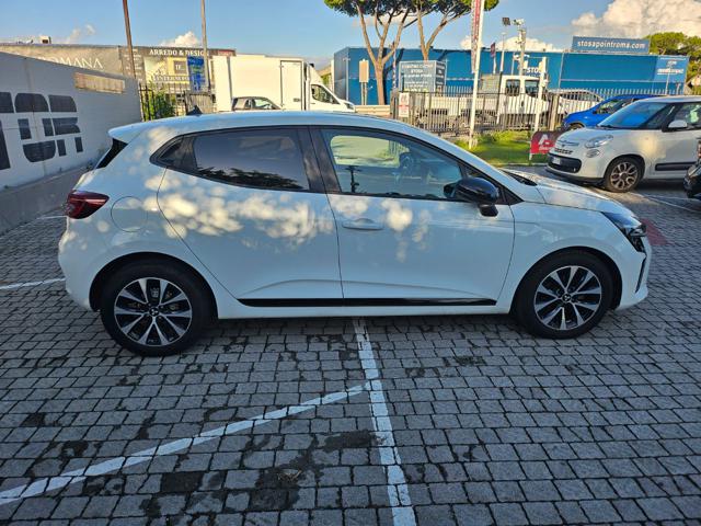 MITSUBISHI Colt usata, con Autoradio
