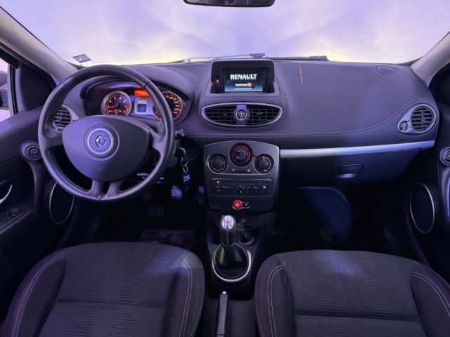 RENAULT Clio usata 9