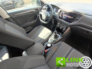 VOLKSWAGEN T-Roc usata, con Autoradio