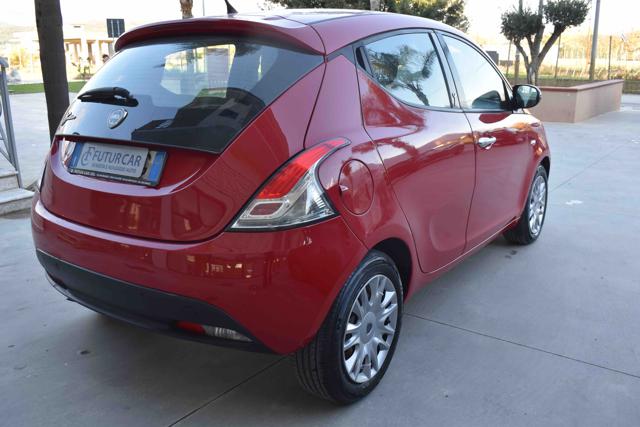 LANCIA Ypsilon usata, con Airbag testa