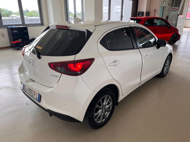 MAZDA 2 usata, con Airbag laterali