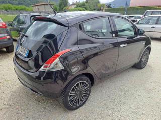 LANCIA Ypsilon usata, con Specchietti laterali elettrici