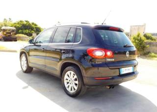 VOLKSWAGEN Tiguan usata, con Autoradio