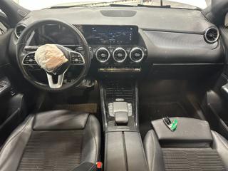 MERCEDES-BENZ GLA 200 usata, con USB