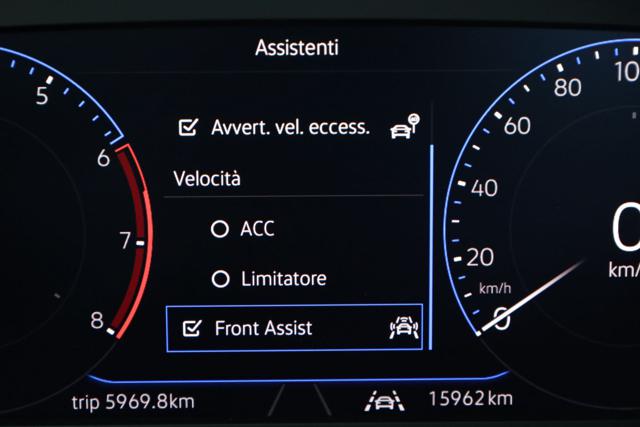 VOLKSWAGEN T-Roc usata, con Boardcomputer