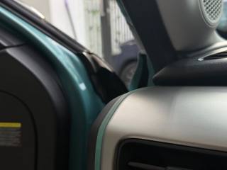 JEEP Avenger usata, con Autoradio digitale
