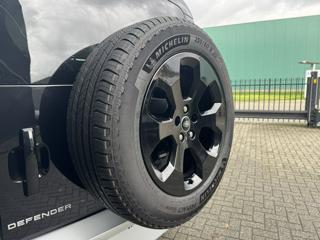 LAND ROVER Defender usata, con Cruise Control