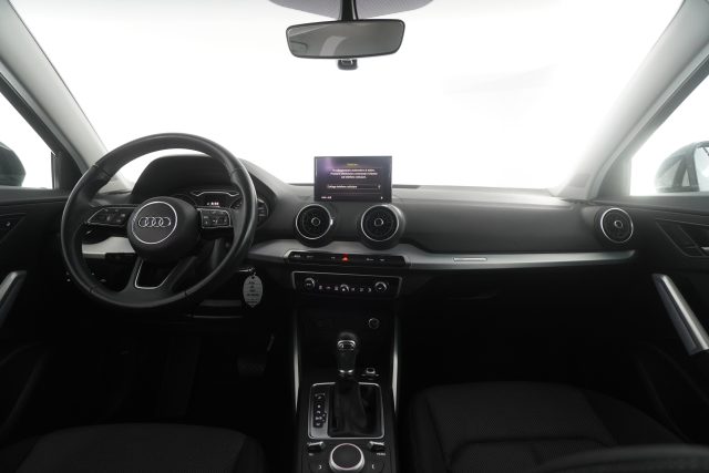 AUDI Q2 usata 11