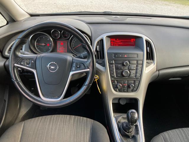 OPEL Astra usata, con ESP