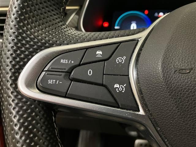 RENAULT Arkana usata, con Bracciolo