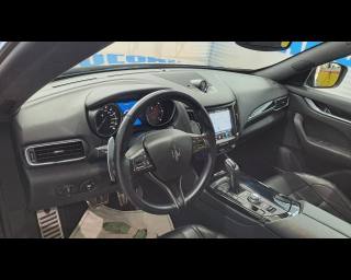MASERATI Levante usata, con Autoradio digitale
