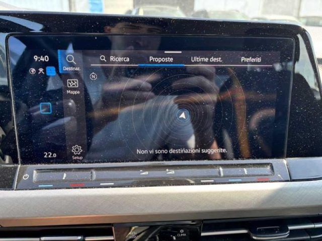 VOLKSWAGEN Golf Variant usata, con Boardcomputer